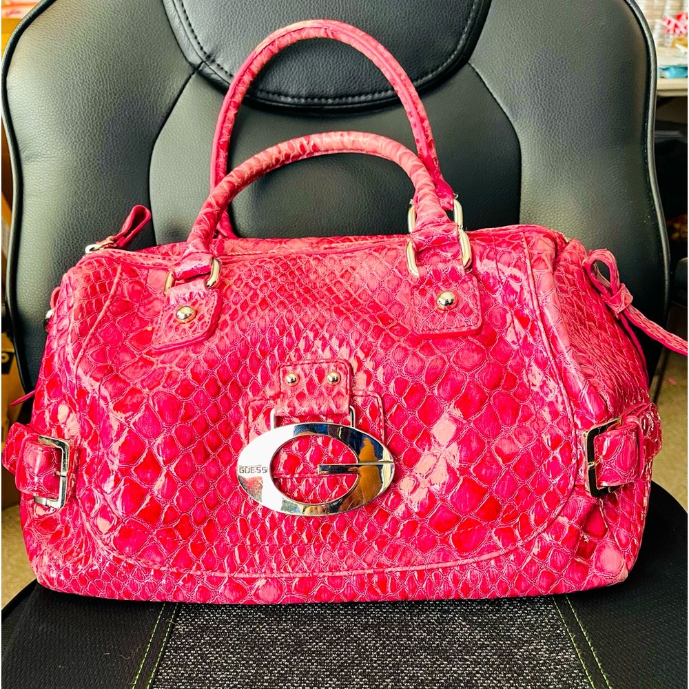 GUESS HOT PINK PURSE